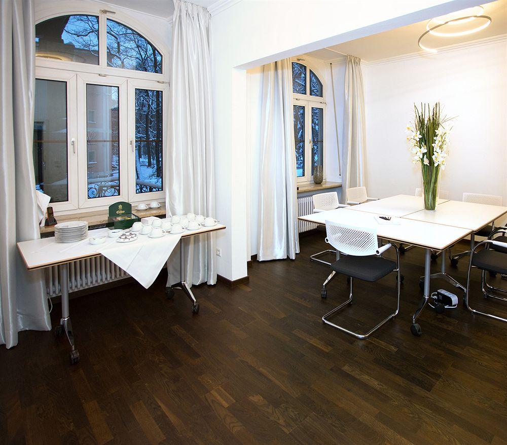 Exquisit 4* München