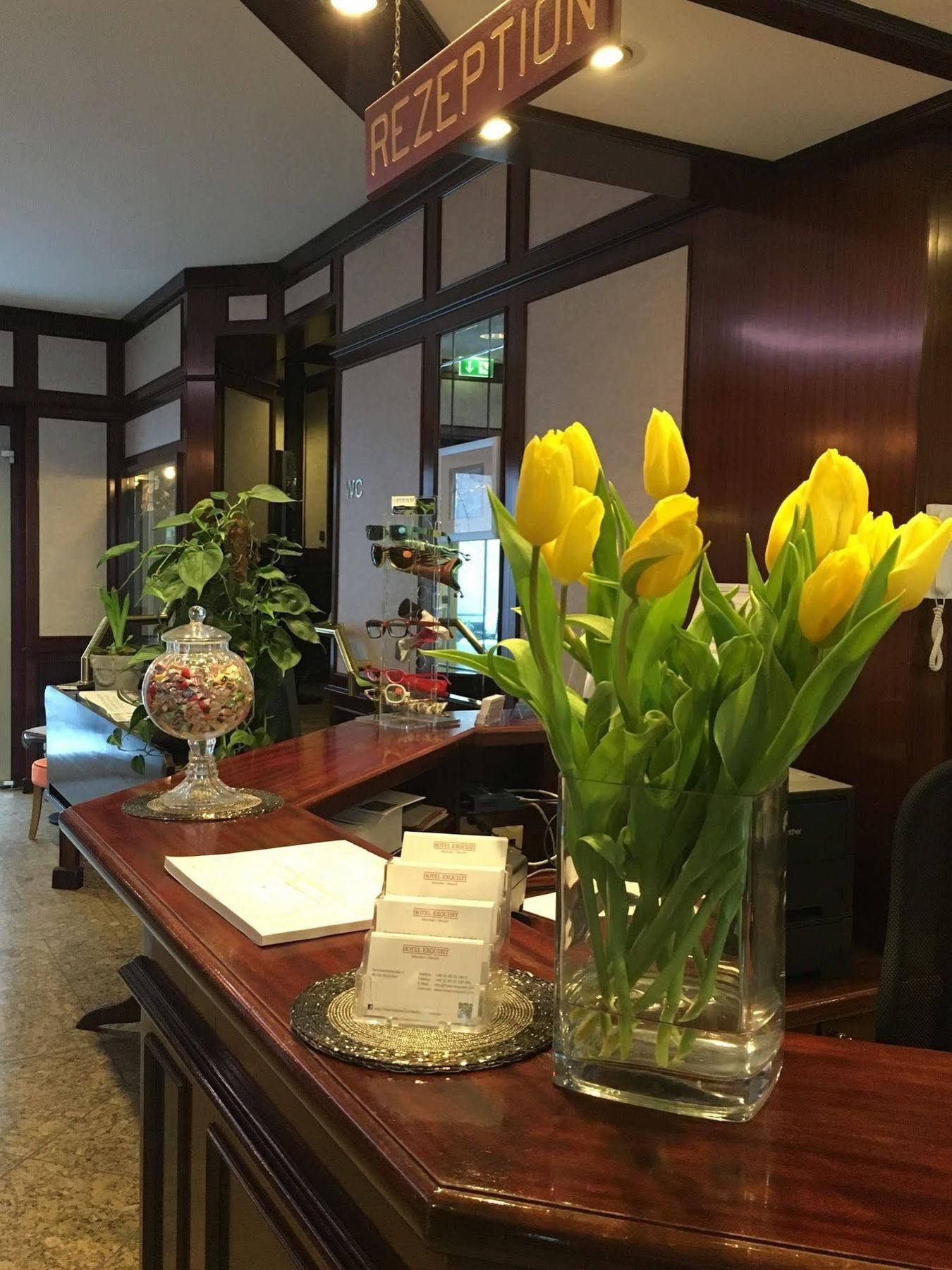 Exquisit Hotel 4*